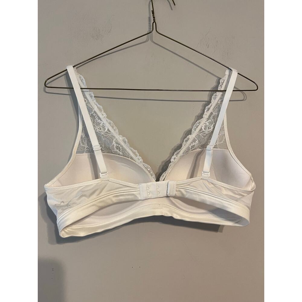 Maidenform Lace Plunge Bra in White Size M - Picture 3 of 4